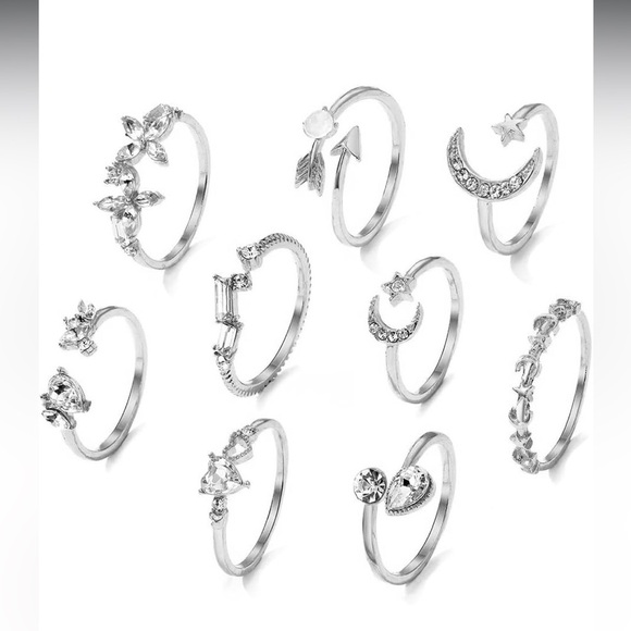 Elegant Silver Women's Ring Set - Picture 2 of 4